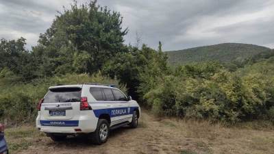  Automobil sletio sa puta kod Ripnja pa nestao vozač, traje potraga za njim 