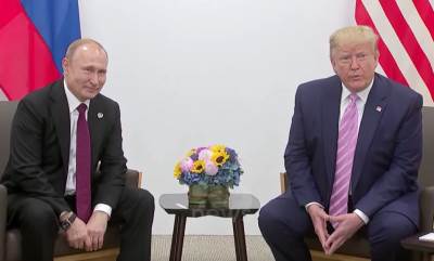  Tramp zabo nož u leđa Putinu?! 