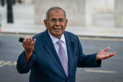  Preminuo milijader i glava najbogatije britanske porodice: Od tepiha i začina do luksuznih vila u Lo 