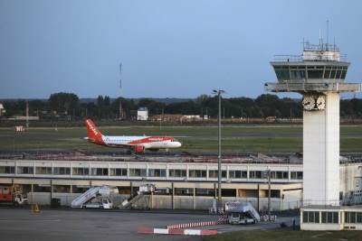  Ponovo dron napravio pometnju: Zatvoren aerodrom u Švedskoj 