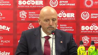  Saša Obradović o tajmautu protiv Budućnosti: "To je vrlo košarkaška stvar, ne treba da je objašnjava 