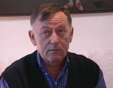  Od glumice se razveo posle 30 godina braka, balerinu prosio 3 puta: Ovo je buran ljubavni život Petr 