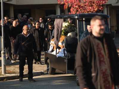  Sahranjen otac Marije Šerifović 