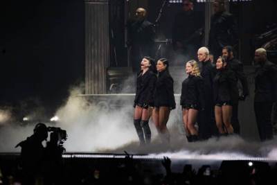  Djevojci pozlilo na koncertu Lejdi Gage: Pjevačica prekinula nastup, hitno pozvala pomoć 