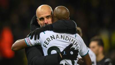  Jedan od omiljenih fudbalera Pepa Gvardiole Fernandinjo završio je karijeru sa 40 godina 