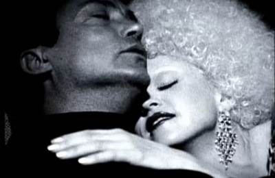  Preminuo slavni glumac: Odigrao 275 uloga, a mnogi ga pamte kao gurua prodornog pogleda iz Madoninog 