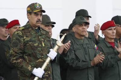  Bjelorusija nudi utočište Maduru 