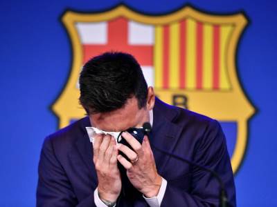  Zbog Lionela Mesija demoliran stadion: Navijači platili 113 evra, pa polomili sve što su mogli 