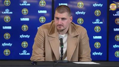  Ovakvog Jokića nikad niste vidjeli: Razočaran odmahivao glavom, u čudu šta mu rade saigrači 