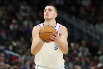  "Ne izgledam dobro": Nikola Jović u agoniji, odigrao nepun minut 