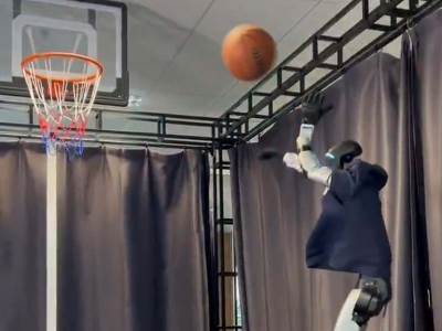  Untree G1 zapalio mreže 