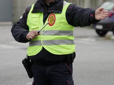  Oštre kazne za najteže saobraćajne prekršaje: do 1.000 eura ili zatvor 