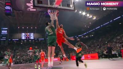  Ovo je najbolje zakucavanje sezone u Evroligi: Bek Valensije pregazio centra Panatinaikosa 