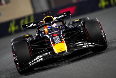  Maks brži od oba Meklarena, juri ka tituli! 