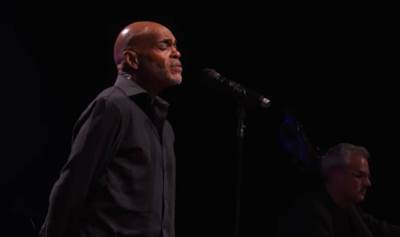  Džubilant Sajks izboden do smrti u svom domu 