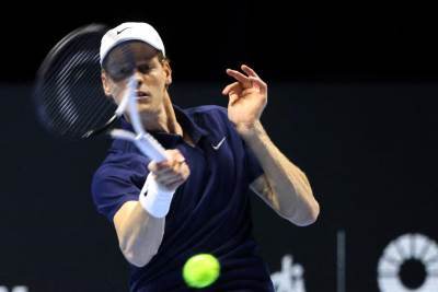  Šok za Janika Sinera 