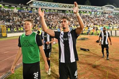  Ovo je zlatna koka Partizana  