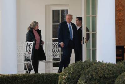  Ona je trenutno najmoćnija žena u Americi i upravo je detonirala bombu: Intrige i tajne koje niko ni 