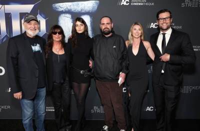  Prvo oglašavanje dece Roba Rajnera nakon što im je brat izmasakrirao roditelje 