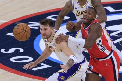  Povrijedio se Luka Dončić: Katastrofa za Lejkerse u najavi, poraz od Klipersa malo boli naspram ovog 