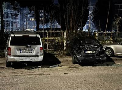  Zakucao se u automobile pa pobjegao sa lica mjesta 