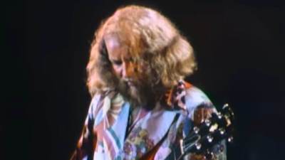  Preminuo gitarista Mik Ejbrahajm 