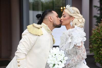  "Prevarila ga je sa njegovim najboljim drugom prije vjenčanja": Sestra Bore Santane iznijela šok detalje  