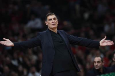  "Treneru, nije lopta tamo": Kapiten Olimpijakosa spasao Barcokasa i spriječio veliku grešku 