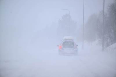  Sniježna oluja odnijela prve žrtve, bez struje više od 125.000 domaćinstava: Na sjeveru masovni nest 