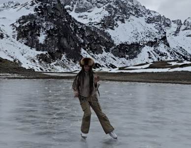  Ana sa Boana klizala zaleđenim Gorskim očima, Vražjem i Jablan jezeru. 