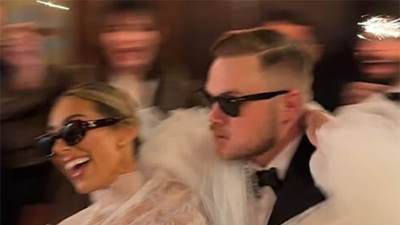  Poznati pjevač se oženio 1. januara: Voditeljka tvrdila da joj je nudio novac i kuću da ne bi otkril 