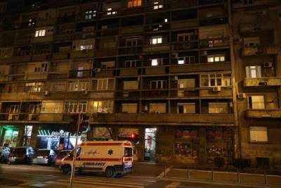  Djevojka se predozirala, pa mladić skočio sa prozora: Jezivi detalji tragedije u centru Beograda 