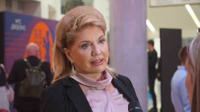  Suzani Mančić zapalili auto ispred zgrade 