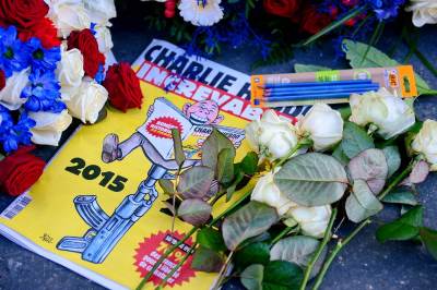  Francuska pamti: Deset godina od napada na "Šarli ebdo" 