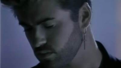  Pjesma o Božiću ga proslavila, a preminuo je baš na taj dan: 3 godine kasnije istog datuma umrla mu  