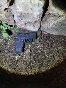  Podgorica: Uhapšeno šest turskih državljana koji su jedno lice držali zatvoreno, prijetili mu i od n 