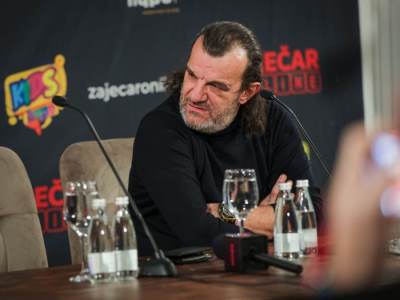  Oglasio se Aca Lukas nakon što je priveden u Geteborgu: Isplivali detalji, pjevač najavljuje tužbu 