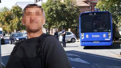  Vozač autobusa prošao na crveno i pregazio maloljetnicu 