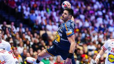  Hrvati se spasili bruke, Španci satjerali Srbiju uza zid 