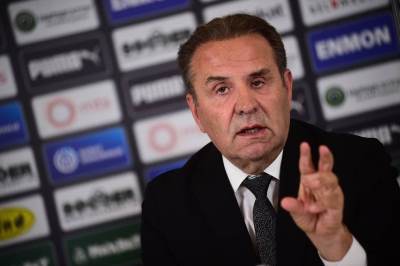 Totalni haos pred Skupštinu FK Partizan: "Ljudi se žale da trpe pritiske" 