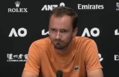  "Novače, pazi se": Medvedev upozorava Đokovića 