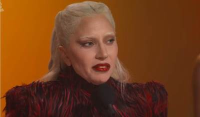  Lejdi Gaga se slomila, obratila se osobi iz publike i poslala jaku poruku: "Sa gomilom muškaraca mož 