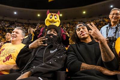  Trejdovan Džejms Harden: Pravi se novi drim-tim u NBA 