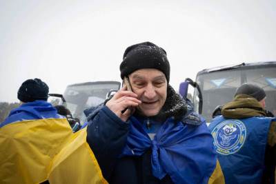  Rusija pustila prve ukrajinske zarobljenike, oglasio se Zelenski 