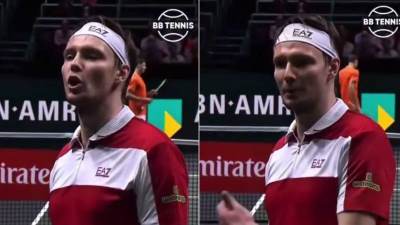  "Pogledajte ga, za njega sam je*eni Đoković": Rus pobijesnio na meču, zna dobro šta pričaju o njemu 