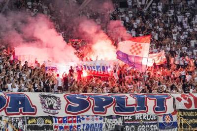  Hrvatska policija spriječila sukob "Torcide" i "Ultrasa" 