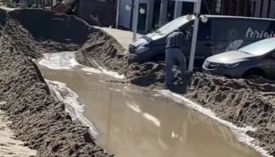  More se podiglo i progutalo plaže u Paraliji: Automobile "pojeo" pijesak, lokali pod vodom, prizori su dramatični 