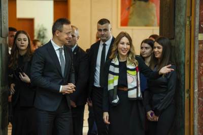  Prvi rezultati izbora u Mađarskoj: Evo ko je u prednosti 