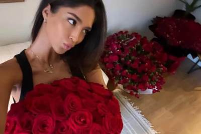  Đina Džinović dobila 1.000 ruža na adresu 