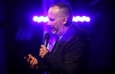  Skandal, Toni Cetinski otkazao koncert za 8. mart u Novom Sadu 